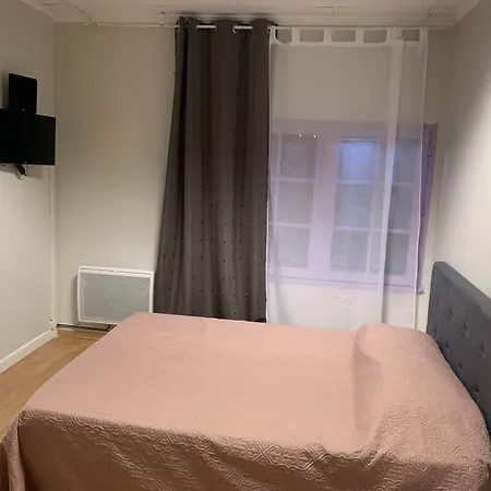 Aragats Hotel Tuluza